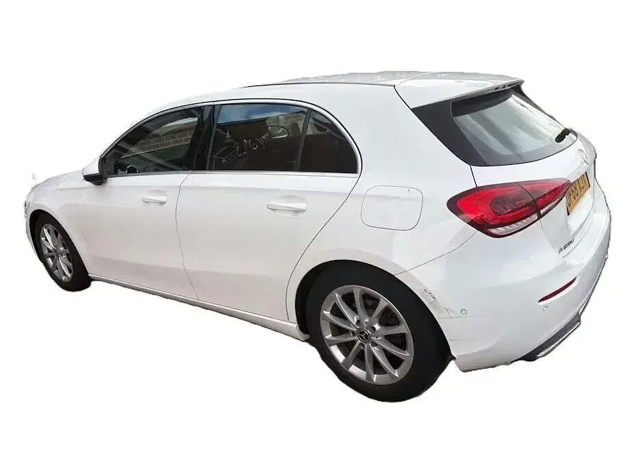 Begagnad Mercedes A180 Executive 116 HK (85 kW) 2018 Vit Halvkombi