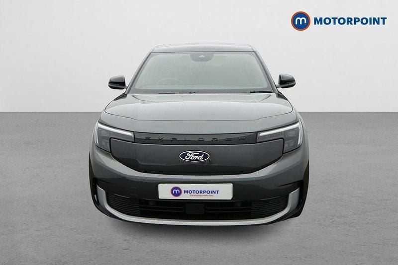 Grey Used 2025 Ford Explorer Premium SUV | £29,699 (Good price) - Image 1/4