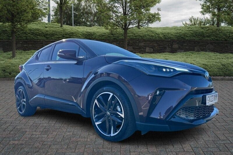 Purple Used 2023 Toyota C-HR Sport SUV | £25,491 (A bit pricey) - Image 1/4