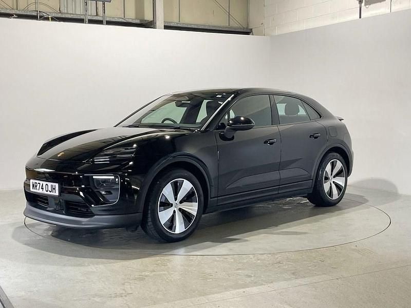 Used Porsche Macan 300 kW (408 HP) 2025 Black SUV