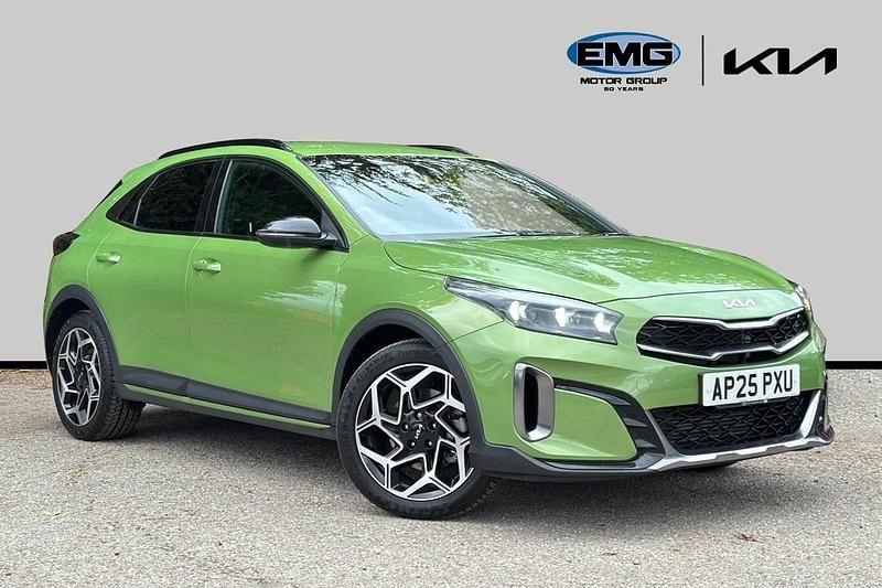 Spirit green Used 2025 Kia XCeed GT-Line SUV | £20,799 (Fair price) - Image 1/3