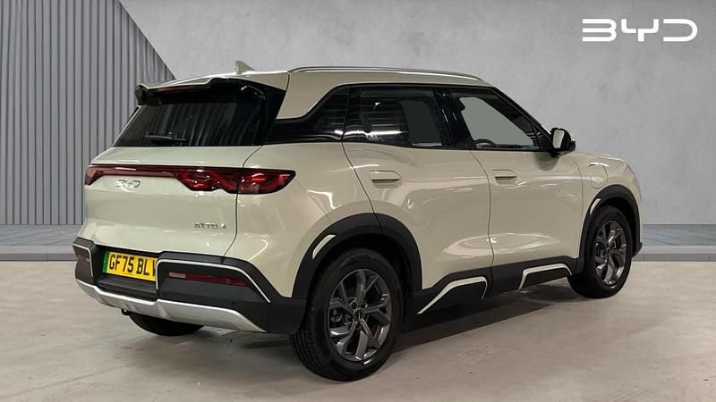 Used BYD Atto 2 Boost 130 kW (177 HP) 2025 Additional metallic  hiking green SUV