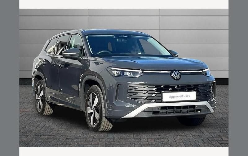 Grey Used 2025 VW Tayron Life SUV | £35,995 (Super price) - Image 1/3