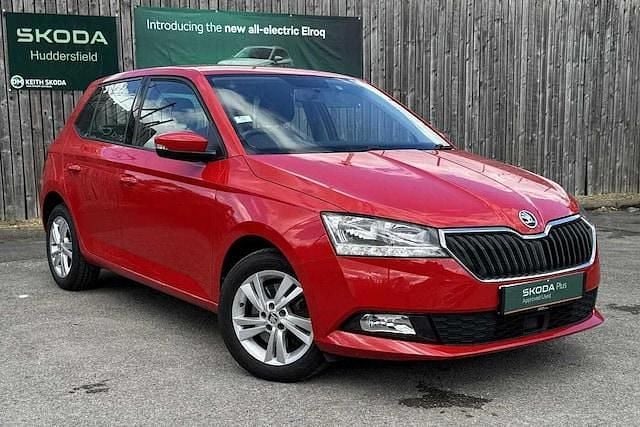Red Used 2018 Skoda Fabia SE Hatchback | £9,991 (Good price) - Image 1/3