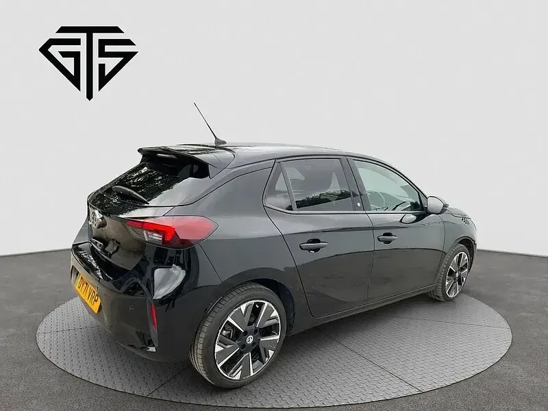 Used Vauxhall Corsa-e SRi 50 kW (68 HP) 2021 Black Hatchback