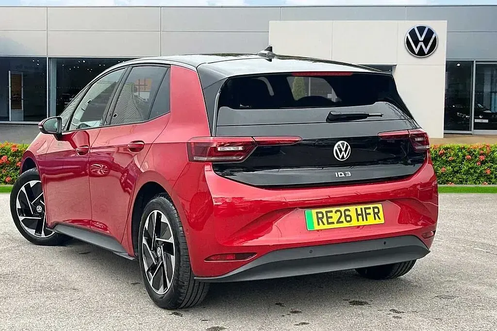 Used VW ID.3 Pro 150 kW (204 HP) 2026 Red Hatchback