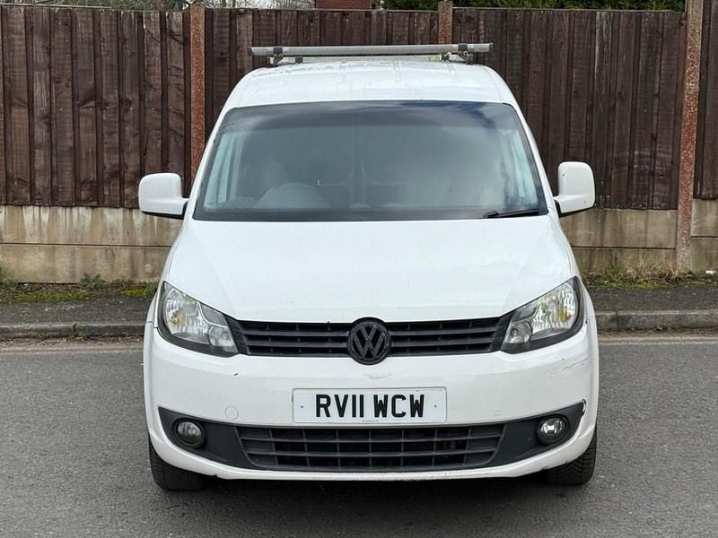 Used VW Caddy 102 HP (75 kW) 2011 White MPV