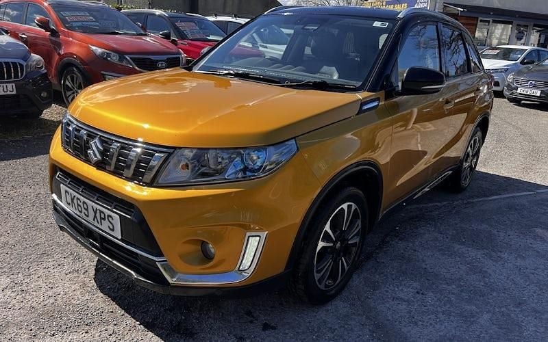 Used Suzuki Vitara SZ5 140 HP (102 kW) 2019 Yellow SUV