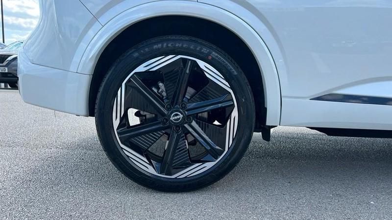 Used Nissan Qashqai 158 HP (116 kW) 2025 Mgnt blu+blk rf  SUV