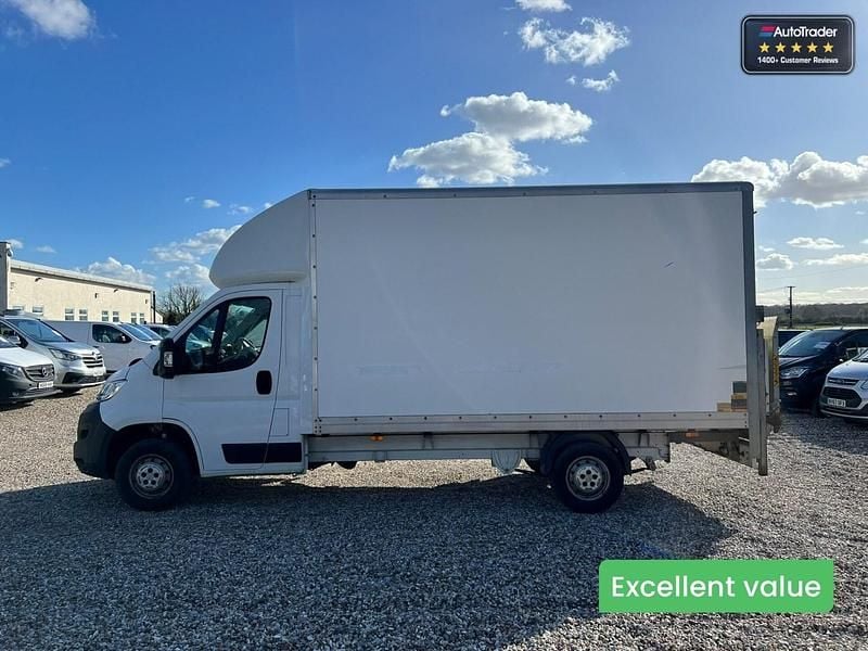 Used Citroën Relay 140 HP (102 kW) 2020 White Van