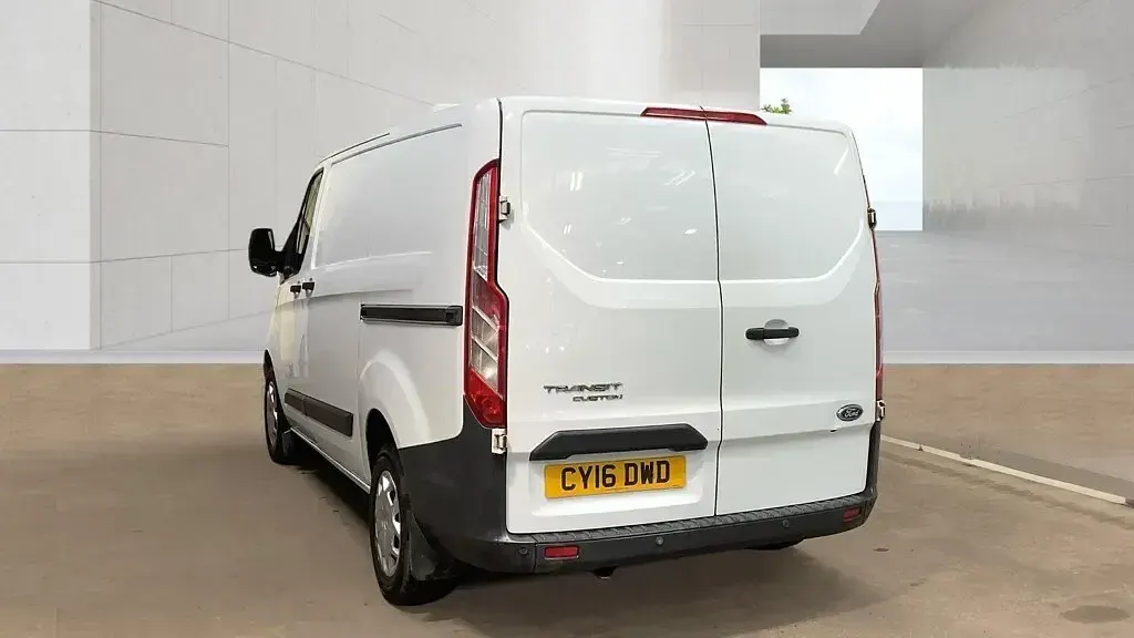Used Ford Transit Custom Trend 125 HP (91 kW) 2016 White Van