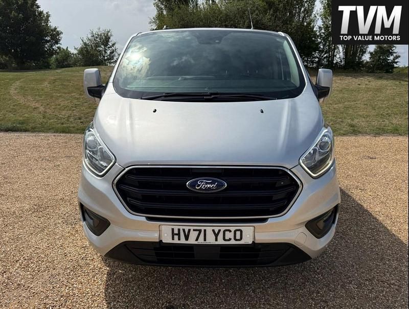 Used Ford Transit Custom Limited 130 HP (95 kW) 2021 Silver Van