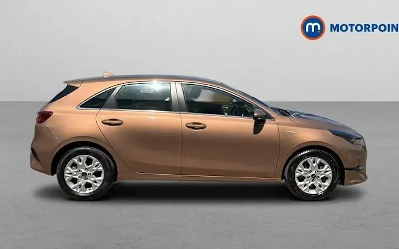 Used Kia Ceed 136 HP (100 kW) 2021 Hatchback