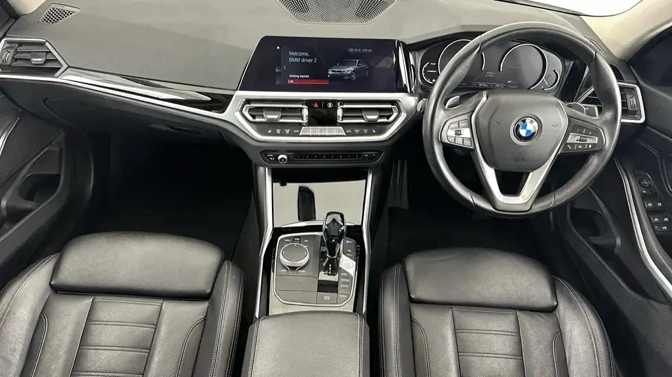 Used BMW 320 Sport Line 187 HP (137 kW) 2019 White Sedan