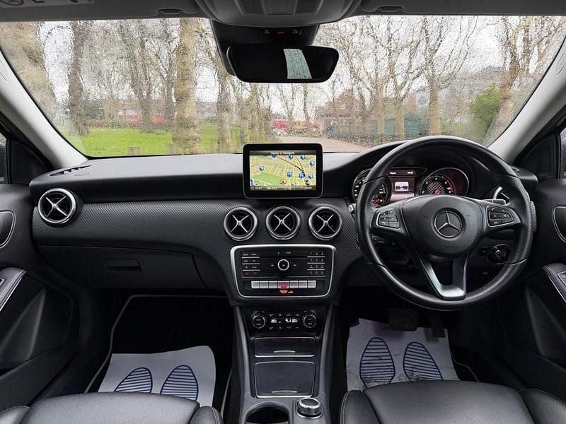 Used Mercedes A180 Premium 109 HP (80 kW) 2018 Blue Hatchback