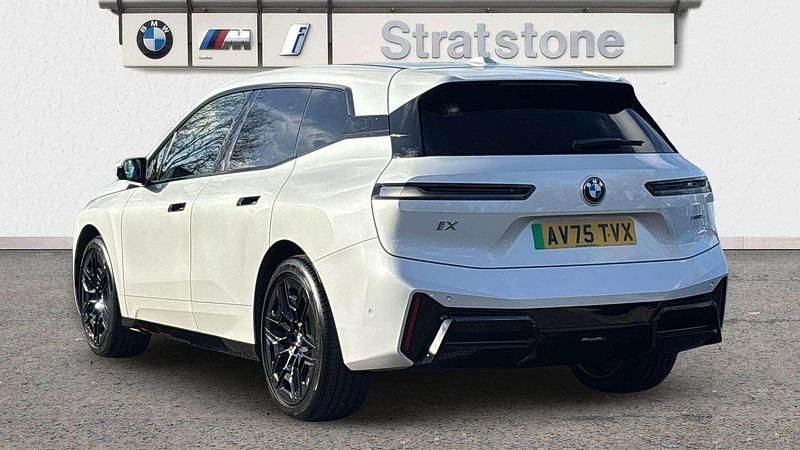 New BMW iX M Sport 295 kW (402 HP) 2025 White SUV