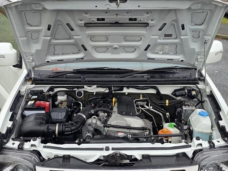 Used Suzuki Jimny Adventure 2025 White SUV