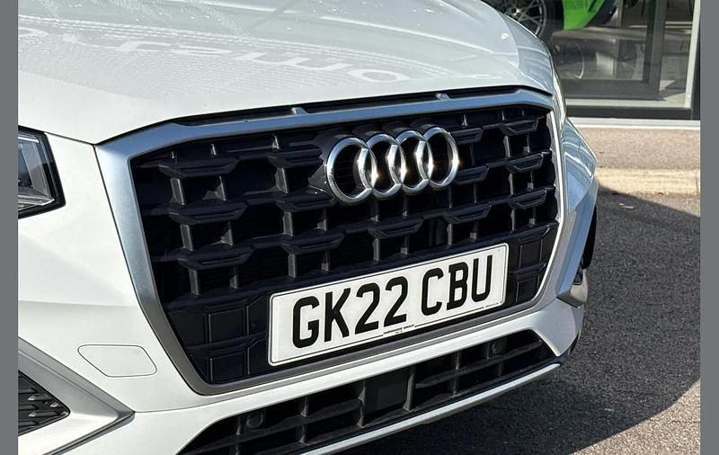 Used Audi Q2 Sport 147 HP (108 kW) 2022 White SUV