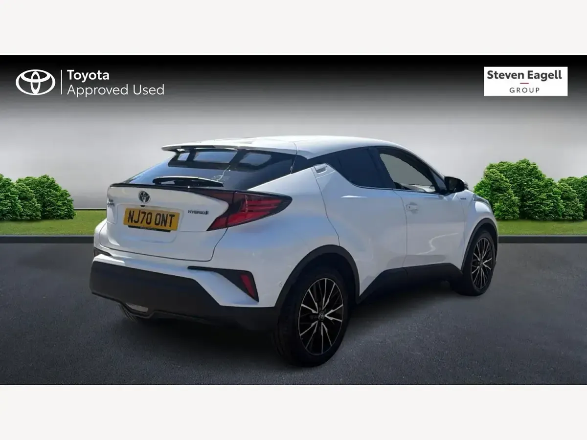 Used Toyota C-HR 122 HP (89 kW) 2020 White SUV
