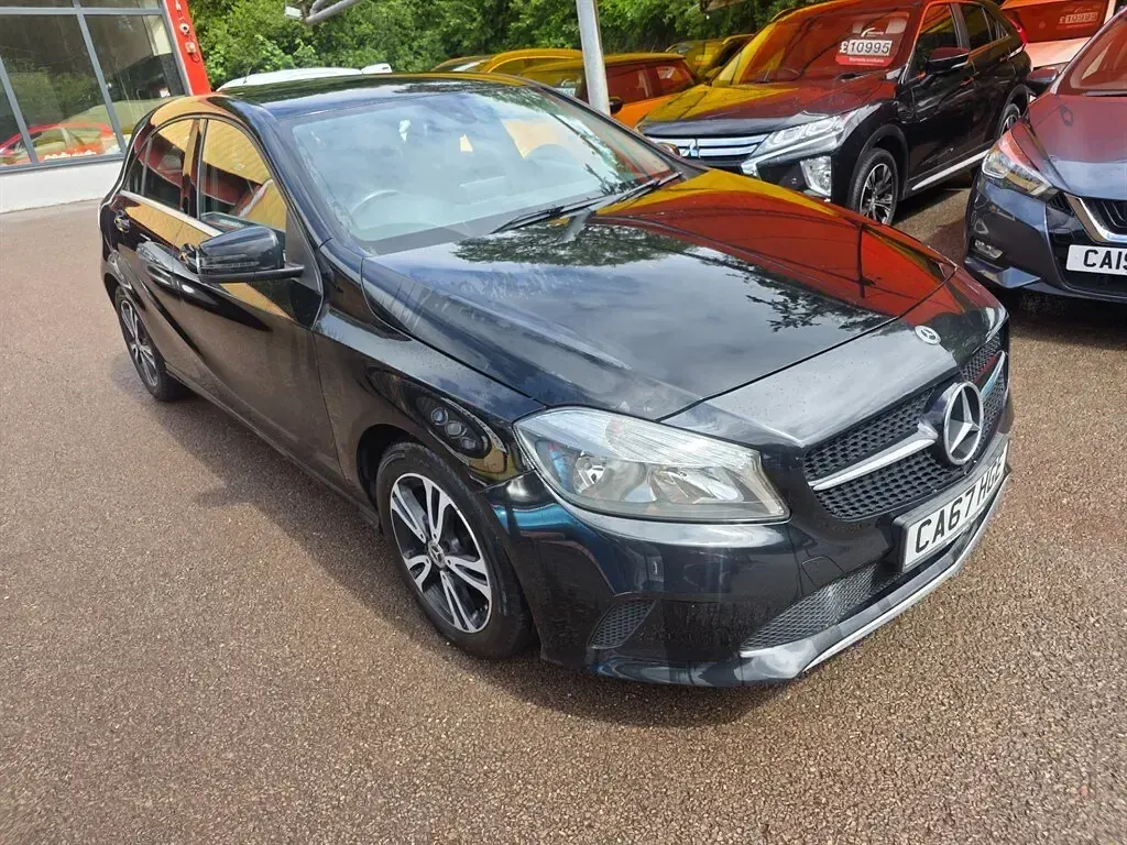 Used Mercedes A180 SE 109 HP (80 kW) 2017 Black Hatchback