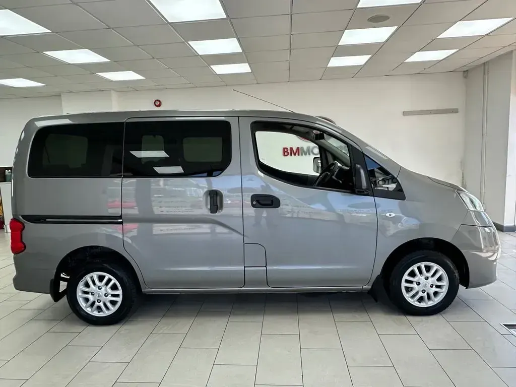 Used Nissan NV200 Acenta 2015 Grey MPV