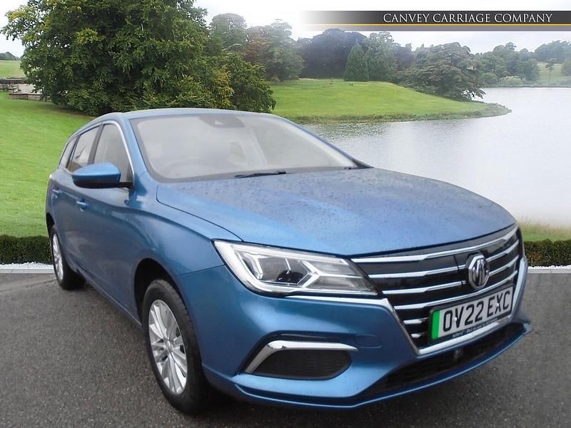 Blue Used 2022 MG MG5 EV Excite Estate | £8,000 (A bit pricey) - Image 1/4
