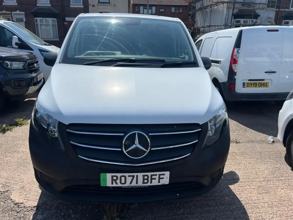 Used Mercedes e-Vito Progressive 85 kW (116 HP) 2021 White Van