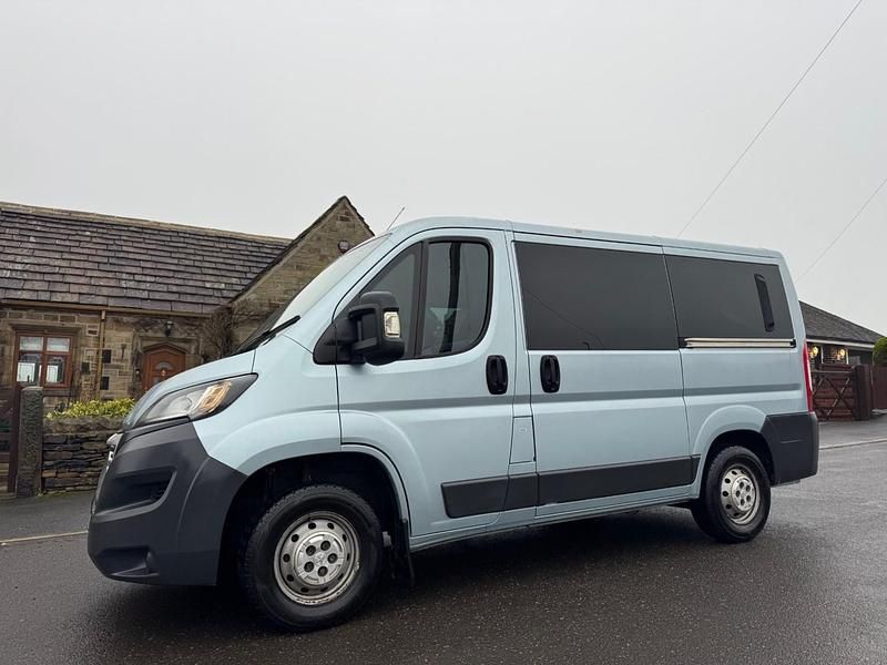 Used Peugeot Boxer 2017 Blue Van