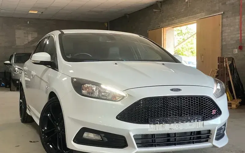 Used Ford Focus ST 250 HP (183 kW) 2016 Hatchback