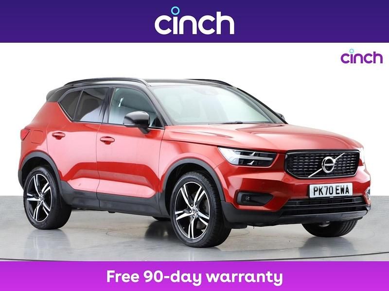 Red Used 2020 Volvo XC40 R-Design SUV | £20,699 (Fair price) - Image 1/3