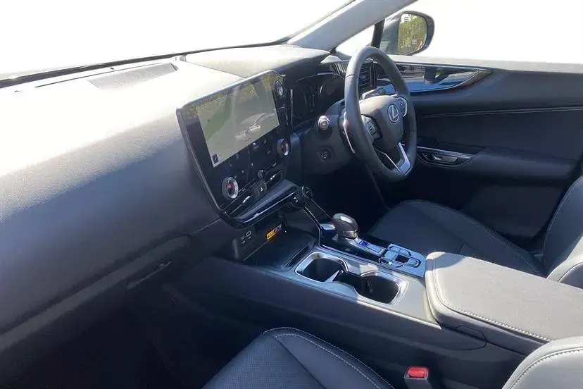 Usado Lexus NX350h 197 CV (144 kW) 2026 Gris SUV