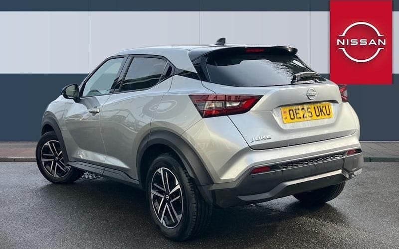 Used Nissan Juke N-Connecta 114 HP (83 kW) 2025 Silver SUV