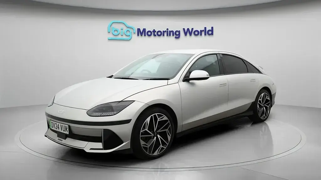 Used Hyundai Ioniq 6 Premium 239 kW (325 HP) 2024 Gold Sedan