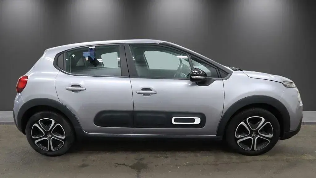 Used Citroën C3 PureTech 83 HP (61 kW) 2022 Grey Hatchback