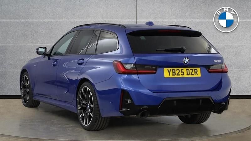 Used BMW 320 M Sport 181 HP (133 kW) 2025 Blue Estate