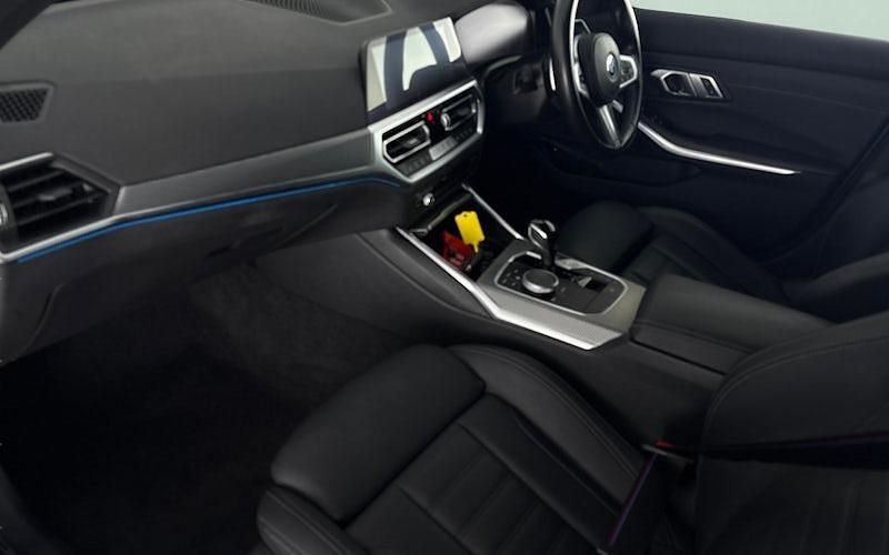 Used 2022 BMW 330e M Sport Estate | £18,725 (Fair price) - Image 1/2