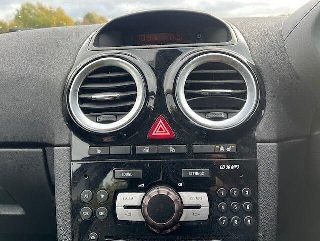 Used Vauxhall Corsa 2014 Red Hatchback