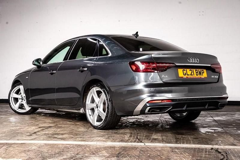 Used Audi A4 S-Line 163 HP (119 kW) 2021 Grey Sedan