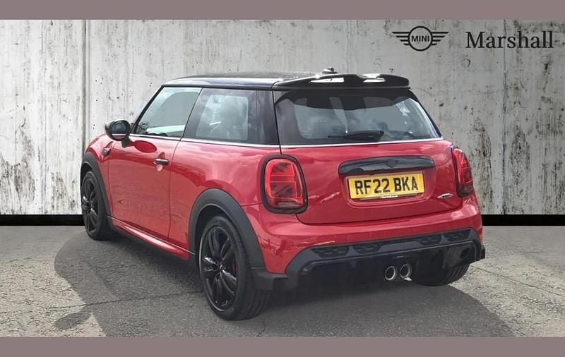 Used Mini John Cooper Works Hatch 231 HP (169 kW) 2022 Chili red Hatchback