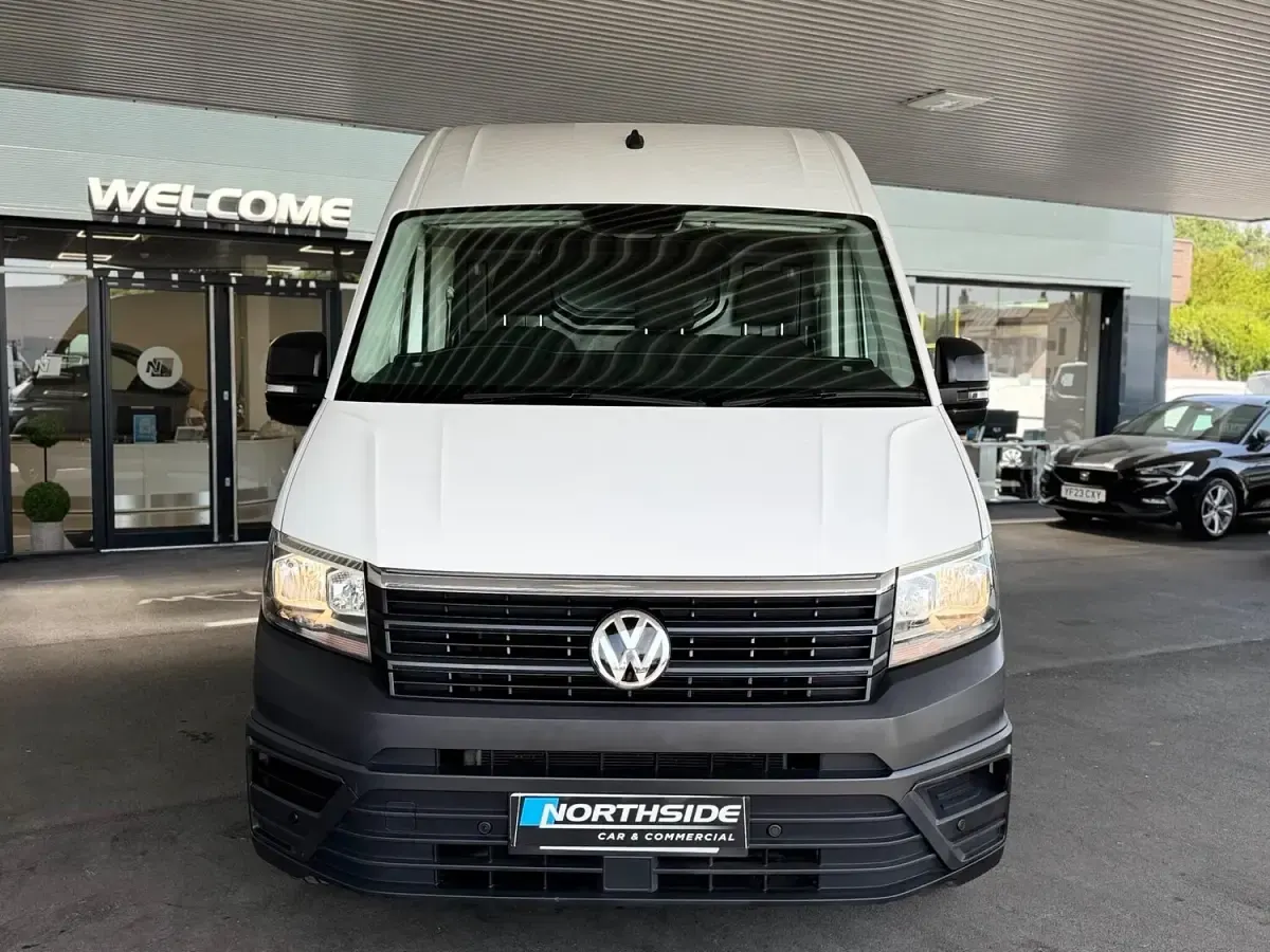 Used VW Crafter Trendline 140 HP (102 kW) 2023 White Van