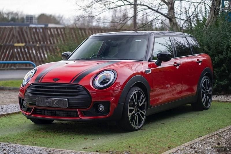 Used Mini Cooper Clubman Sport 136 HP (100 kW) 2022 Red Estate