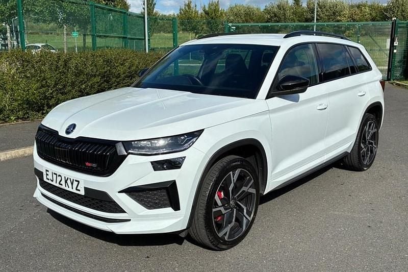 White Used 2022 Skoda Kodiaq vRS SUV | £29,995 (Fair price) - Image 1/1
