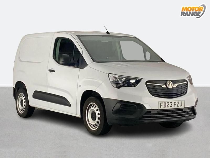 Used Vauxhall Combo 100 HP (73 kW) 2023 White Van