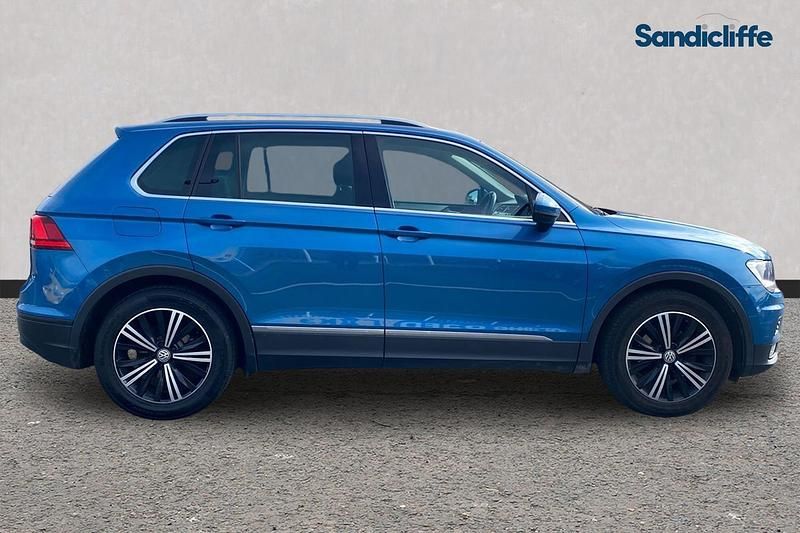 Second-hand VW Tiguan SE 150 CP (110 kW) 2018 Albastru SUV