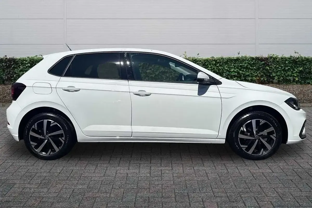 New VW Polo Match 95 HP (69 kW) 2026 Pure white Hatchback