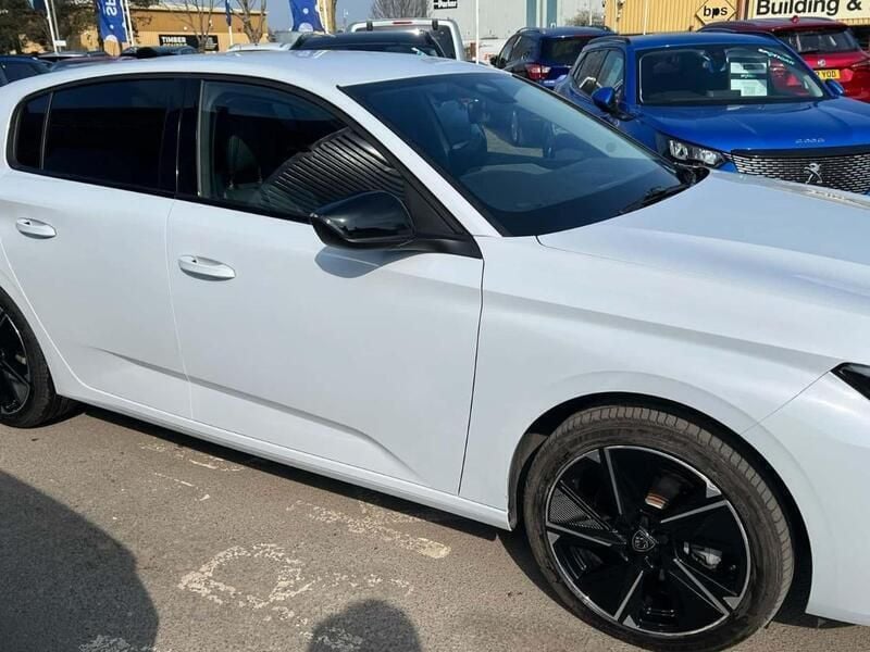 White Used 2024 Peugeot e-308 Allure Hatchback | £18,790 - Image 1/3