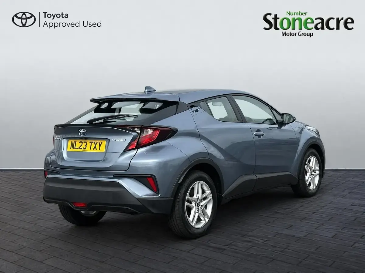 Used Toyota C-HR 122 HP (89 kW) 2023 Grey SUV