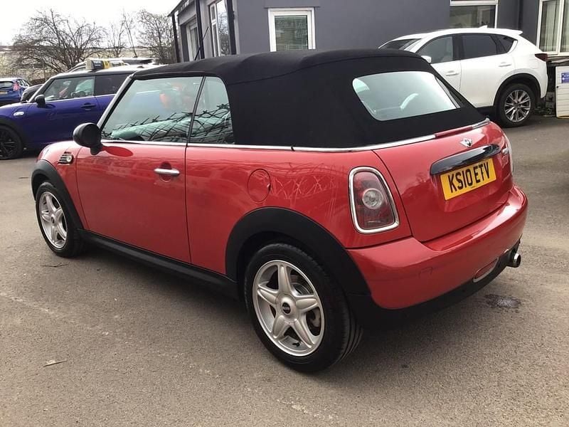 Used Mini Cooper Cabriolet 122 HP (89 kW) 2010 Red Cabriolet