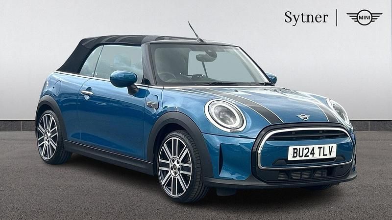 Used Mini Cooper Exclusive 134 HP (98 kW) 2024 Blue Hatchback