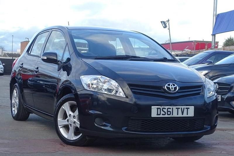 Black Used 2012 Toyota Auris Edition Hatchback | £4,500 (Fair price) - Image 1/1